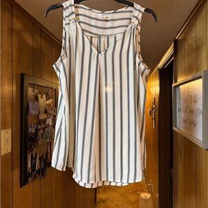Maurices White Sleeveless Vertical Stripe Top